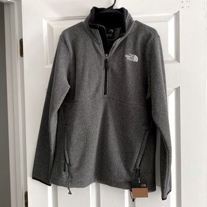 Women’s North Face Campbell pullover jacket NWT